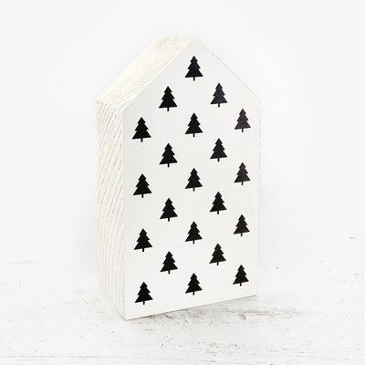 Houten kerst decoratie huisje met kerstboompjes patroon